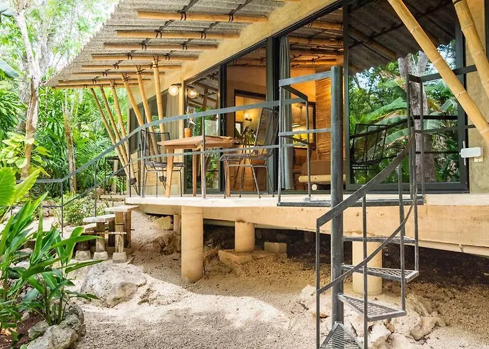 Zen Canto Tuuch :: The Jungle Be With Ferienhaus *